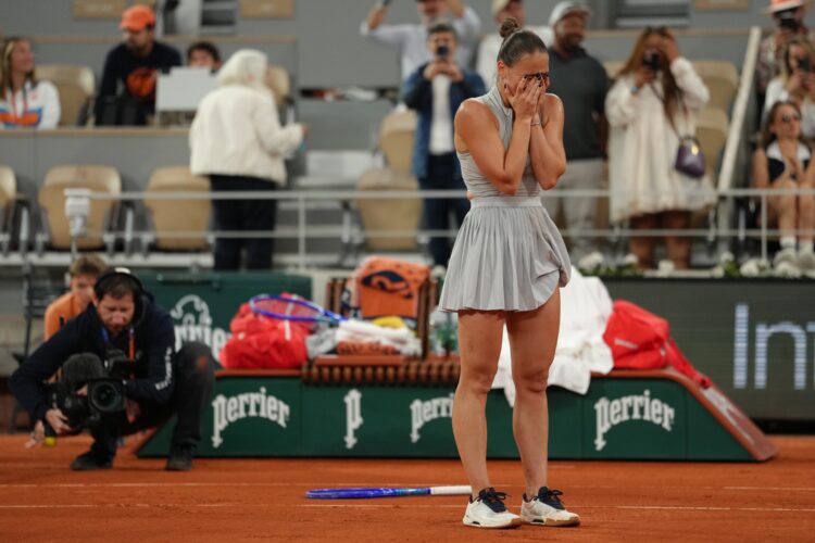 Russia-Ukraine semifinal set at French Open